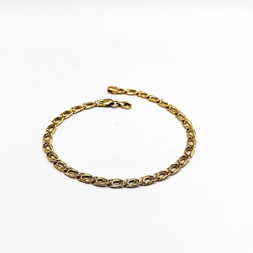 18ct solid gold bracelet 750 - 18ct,