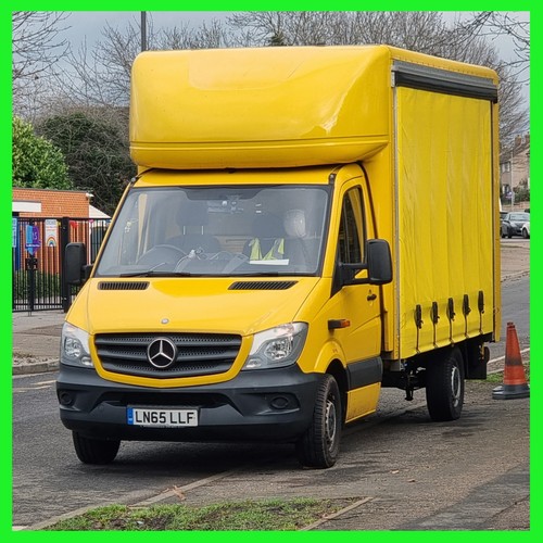 Man van aylesbury - man, luton