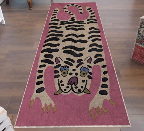 Funny tiger skin - funny, hallway