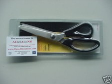 Pinking Shear, Professional