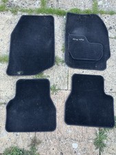 Freelander 1 Floor Mats Set of 4 in Black Cloth Land Rover 1998 to 2006 R30055