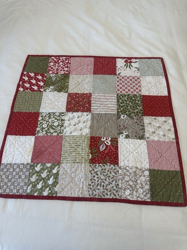Hand quilted table runner
