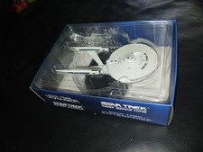 1x Star Trek USS Enterprise