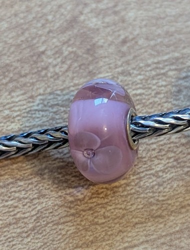 Authentic retired trollbeads - authentic,
