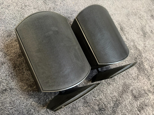 Solid centrale speakers - b&w,
