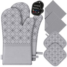 Oven Mitts and Pot Holders Set
