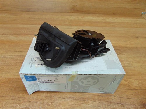 Right exterior mirror - right, bracket