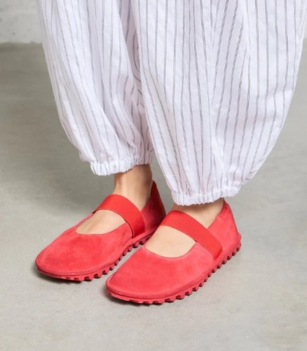 Red suede mary - mary, as