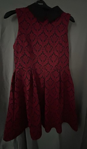 Red and black paisley - and,