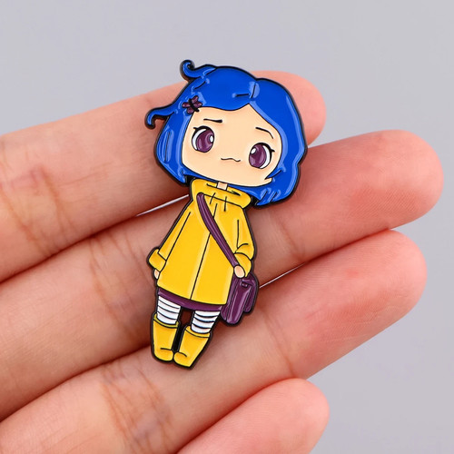 Coraline holding school - coraline,