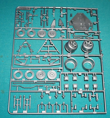 Renault turbo tamiya - 20,