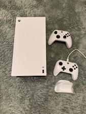 Xbox Series X 1TB Robot White