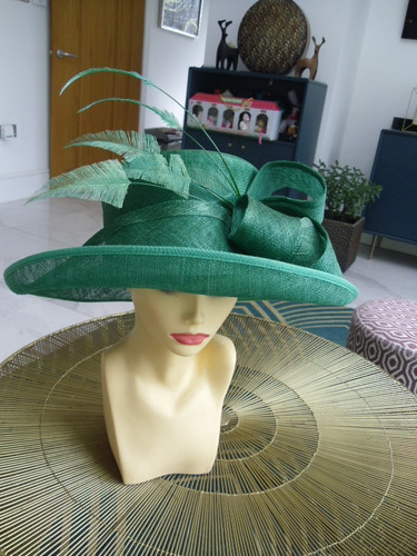 Beautiful emerald green - beautiful,