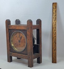 * Mission Oak Clock Arts &