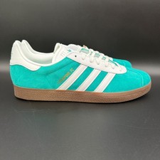 Liverpool FC x Adidas Gazelle