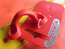 Ronstan Fairlead with Stainless Liner for Medium Cleats (RF5010) – RF5213 Red