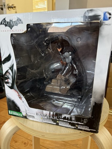 Comics batman arkham - dc,