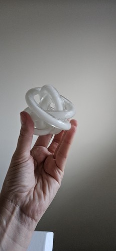Endless knot white glass - endless,