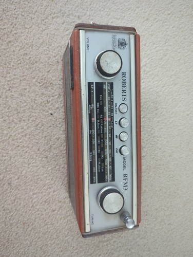 Roberts radio rfm - roberts, 3