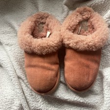 Ugg  Slip On Pink/peach Slippers 5