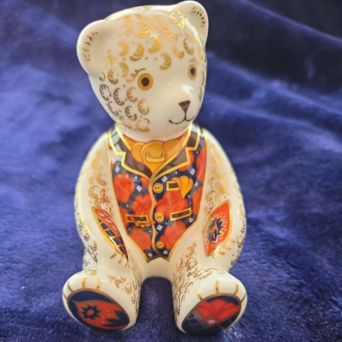Royal crown derby - royal, paperweight
