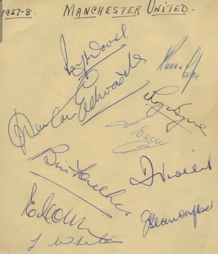 Busby babes rare teamsheet - busby,