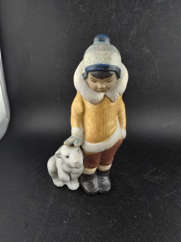 Lladro 2269 eskimo boy - 2269, with