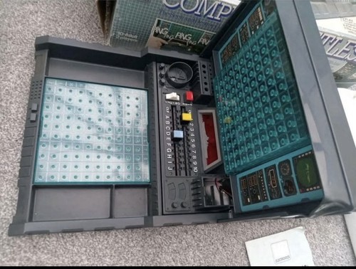 Vintage computer battleship - mb,
