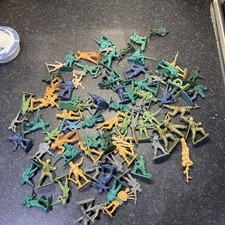 Vintage Plastic Toy Soldiers