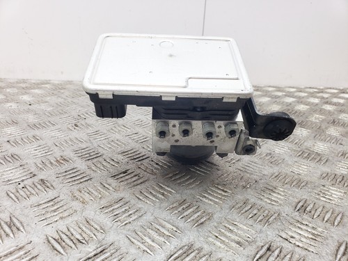 Volvo v60 diesel abs pump - volvo, 2.0