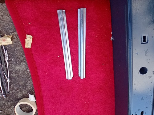 Interior stainless profiles