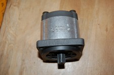 Genuine JCB 6756/00030, Rexroth 0511425301 Hydraulic Motor/ Pump 
