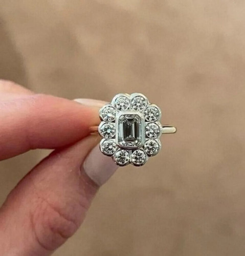 Art deco style emerald cut - deco,