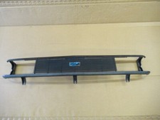 Morris Ital Front Grill, suit