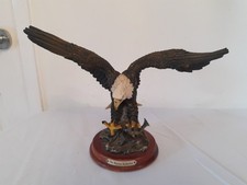 Eagle Sculpture Eagle in Flight With Prey Figurine Juliana Collection Home Decor