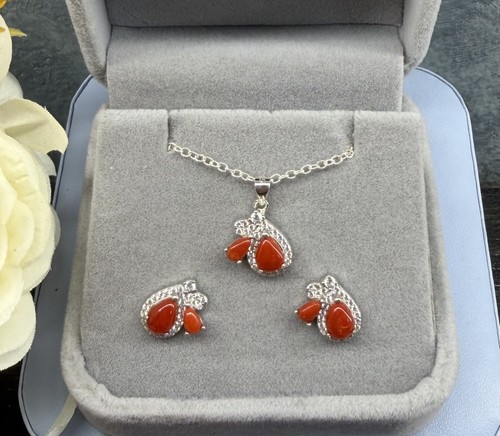Vintage natural red coral - natural,