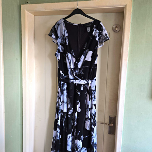 Frank lyman design black - design,