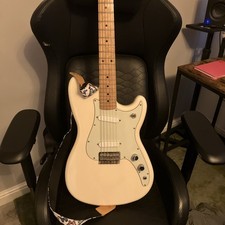 Fender Duo-Sonic Aged White Offset Guitar