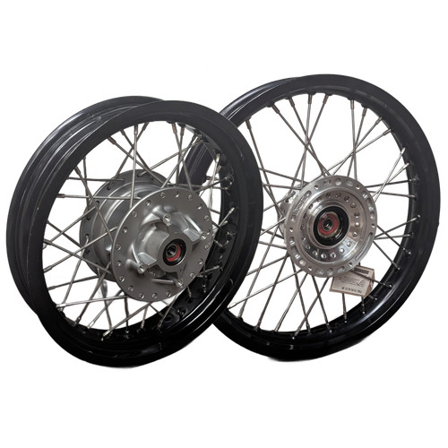 Triumph wheel set x 2 - triumph, 19"