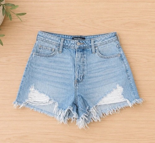 Hollister distressed cutoff - hollister,