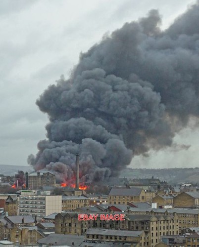 Photo bradford smoke - bradford,