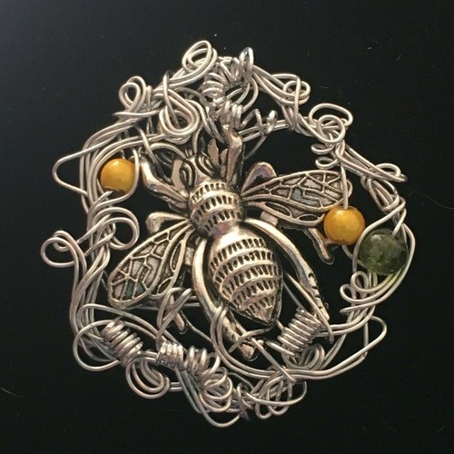 Jcp010 wirework bee brooch - jcp010,
