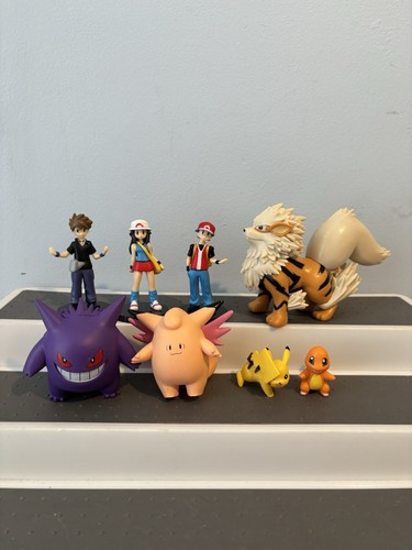 Pokémon figures bundle - of, 8