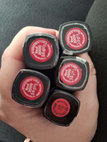 Red 2000 lipsticks avon - red,
