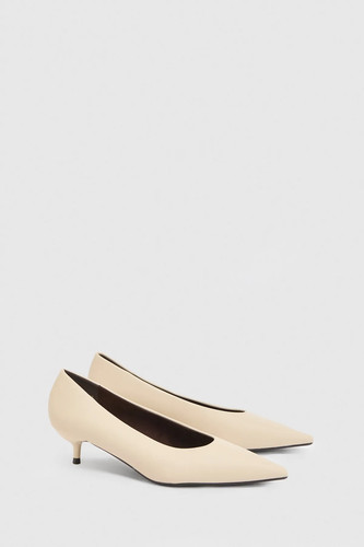 Wallis off white court - wallis,
