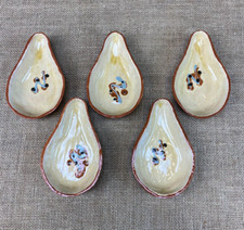 SET 5  X VINTAGE STUDIO POTTERY HAND PAINTED AVOCADO SHAPE DISH BOWLS