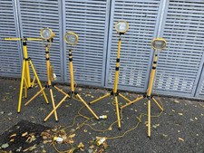 4 X Site 110v Tripod Mounted Flood Lights + 2 X Blackpool Style Lights