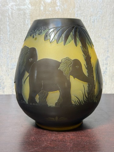 Cameo glass vase emile galle - emile,