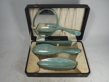 Vintage Bakelite? Dressing