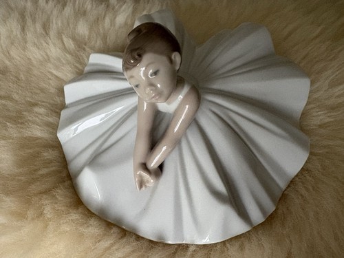 Nao lladro retired - lladro,